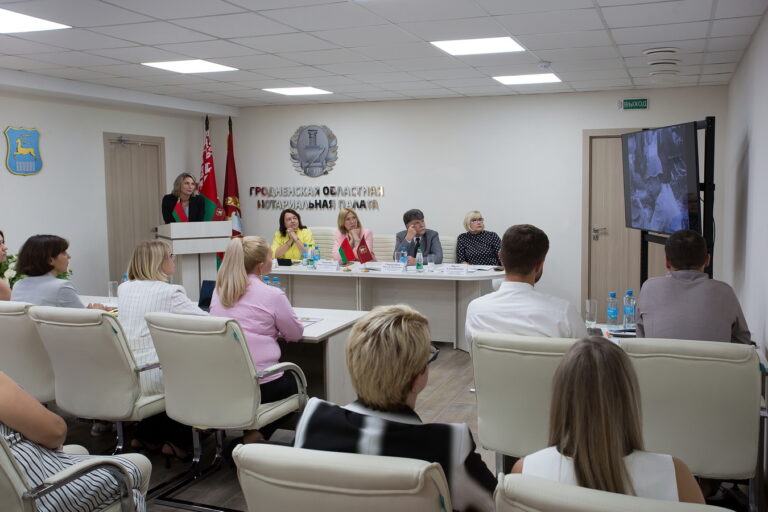 Проведение сотрудниками Государственного архива Гродненской области кинолектория в рамках проекта «Открытый киноархив. Этот день мы приближали, как могли»